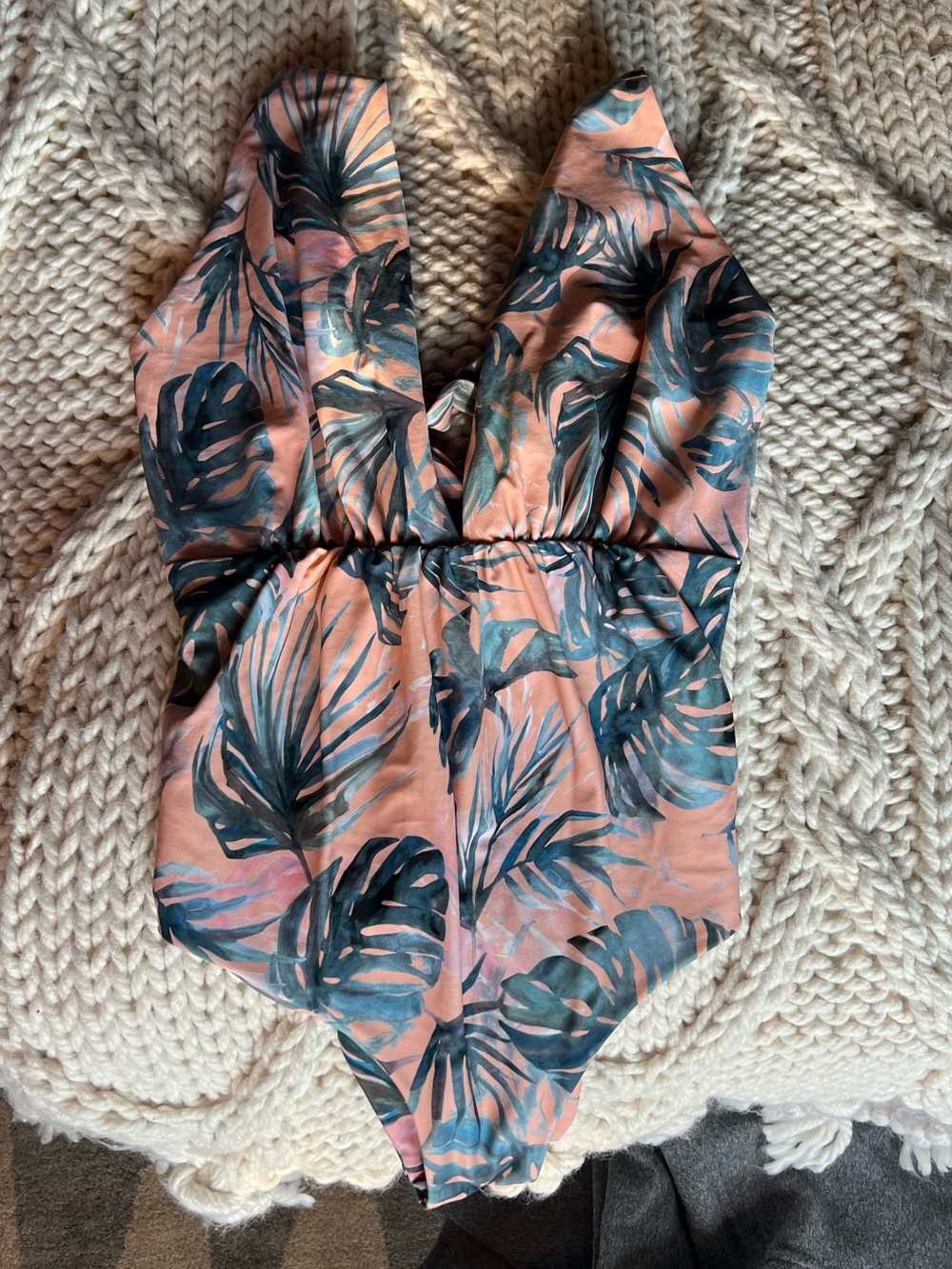 TORI PRAVER One Piece Pink Swimsuit Palm Print. Large. NWOT.
